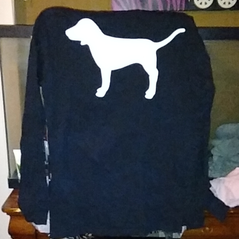 Shirts - Picture 2 of 4
